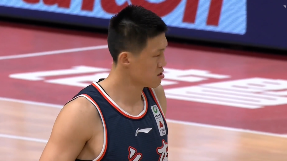 九游体育平台登录-关于里程碑夜！西汉姆手感冰凉，全明星赛赛前刷纪录，质疑声仍在，轮换策略成焦点的信息