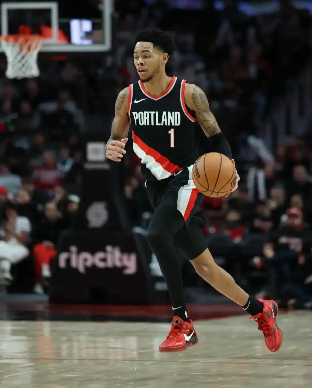 九游体育官网-风云突变波特兰开拓者加时末段队长鼓劲；NBA总决赛版图或变；赛场秩序良好；控场能力受关注的简单介绍
